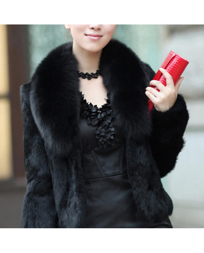 Manteau de fausse fourrure d'hiver pour femmes Vêtements d'extérieur en fausse fourrure épais et chauds avec des [...]