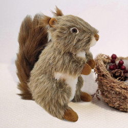 Standing Squirrel Plush Toy Squeaky Simulated Animal Plushie Stuffed Doll Home Office Bedroom Decoration Kids [...]