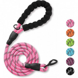 Strong Dog Leash With Comfortable Foam Handle And Highly Reflective Threads With Metal Clasp An Strong Dog Leash With Comfortable Foam Handle And Highly Reflective Threads With Metal Clasp An