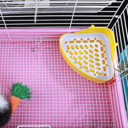 Small Animal Litter Tray Plastic Triangular Corner Litter Pan With Grate Small Animal Litter Tray Plastic Triangular Corner Litter Pan With Grate