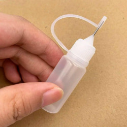 10ml Vide Pointe D’aiguille Compte-gouttes Bouteille Cosmétique Liquide De Stockage Conteneur Bouteille Pour [...]