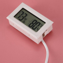 Embedded Electronic Digital Display Pet Box Fahrenheit