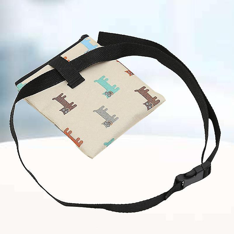Pet Snack Food Carrier Bag Feed Pocket Shrinkable Dog Bag Training Pet Tool