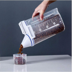 Dog Food Bucket Lightweight Pet Food Storage Box Dog Food Moisture-proof Storage Bucket Universal Storage Tank Pet [...]