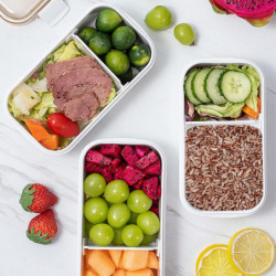 Food Fresh-keeping Box with Lid, Refrigerator Sealed Compartment Fruit Fresh-keeping Box Transparent With Lid [...]