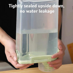 Large-capacity Pet Food Storage Box Insect-proof Moisture-proof High-sealing Dog Food Storage Bucket Portable Household Large-capacity Pet Food Storage Box Insect-proof Moisture-proof High-sealing Dog Food Storage Bucket Portable Household