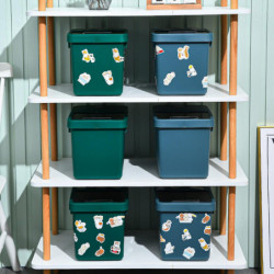 Pet Food Storage Box Food Grade Design Good Seal Effect Fresh-keeping Pet Cat Dog Food Storage Bucke Pet Food Storage Box Food Grade Design Good Seal Effect Fresh-keeping Pet Cat Dog Food Storage Bucke