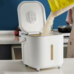 Insect-proof And Moisture-proof Rice Bucket Box Insect-proof And Moisture-proof Rice Bucket Box