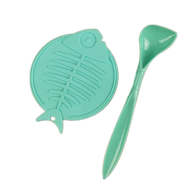 Pet Food Can Lid with Spoon Fish-bone Shaped Cat Can Cover Fresh-keeping Silicone Cover for Dog Wet