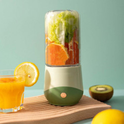 Juicer Portable Juicer Electric Small Juicer Cup Portable Multi Functional Fruit Crusher GAO1466