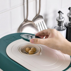 Durable Sealed Food Grade Rice Box Leakproof Organizer Bin With Measuring Cup Durable Sealed Food Grade Rice Box Leakproof Organizer Bin With Measuring Cup