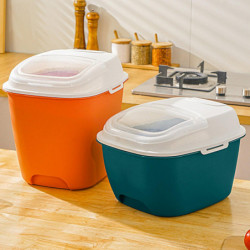 Food Storage Bucket Convenient Flip Bottom Roller Good Sealing Large Capacity Cereal Rice Food Stora