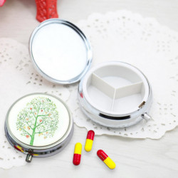 Pill Box with Cover 3 Independent Grids Well Sealed Moisture-proof Dustproof Business Trip Tablet Ho Pill Box with Cover 3 Independent Grids Well Sealed Moisture-proof Dustproof Business Trip Tablet Ho