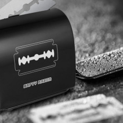 2 Pcs Men's Razors Razor Bank Male Razzor Containe Disposal Box Sharps Containers Home Use Disposal Container Small