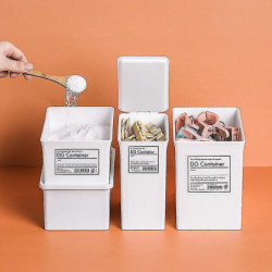 Small Plastic Container Storage Box With Lid Dust-proof Stackable Household Items For