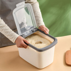 Large Airtight Rice Container, Food Storage Cereal Container, Pet Dog Food Container With Measuring Cup, Flour [...]