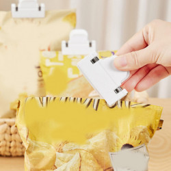 4Pcs Sealing Clip Leak-proof Kitchen Snack Sealing Clamp Moisture-Proof Food Bag Sealers for Home Kitchen 4Pcs Sealing Clip Leak-proof Kitchen Snack Sealing Clamp Moisture-Proof Food Bag Sealers for Home Kitchen