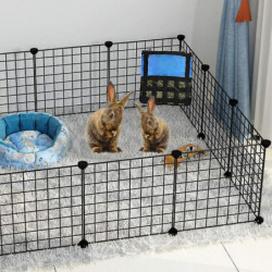 Small Animal Feeding Station For Guinea Pigs Hay Bags 30 * 28 Cm Pet Food Containers