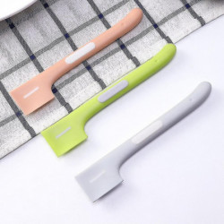 Pet Wet Food Can Mini Spatula Right-angle Design Pet Cat Dog Feeding Tool Easy Cleaning