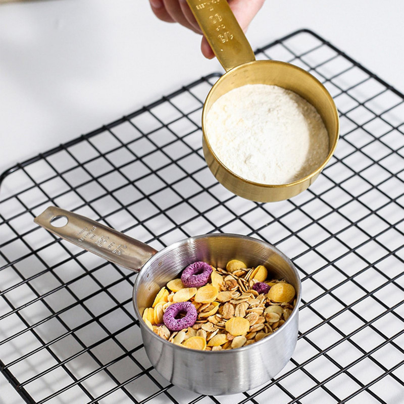 4pcs/set Measuring Spoons Rust-free Anti-scratch Food Grade Bakers Chefs Multi-functional Measuring Scoops For Bakery