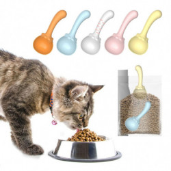 Multifunctional Pet Spoon Convenient Space-saving Easy Feeding Sealed Bag Clipping Curved Design Pet