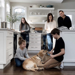 3-pack Dog Food Scoop Pet Food Scoop Cat Food Scooper 1 Cup Plastic Measuring Cups Sealing Clip Multi-function [...]