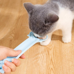 [Ande Online] Pet Cat Bar Squeezing Spoon Pet Liquid Snack Feeding Spoon Gold