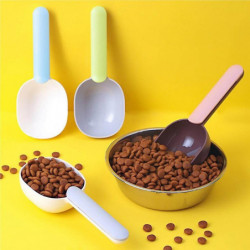 Multifunctional dog food spoon pet feeding spoon with sealed bag clip creative measuring cup Multifunctional dog food spoon pet feeding spoon with sealed bag clip creative measuring cup