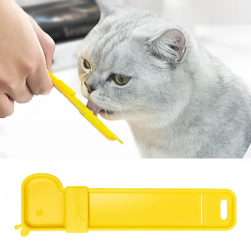Cat Strip Feeder Giraffe-shaped Cat Feeding Scoop Multipurpose Portable Food Squeezer Spoon Pet Supplies