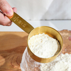 Naievear 4pcs/set Measuring Spoons Rust-free Anti-scratch Food Grade Bakers Chefs Multi-functional Measuring [...]