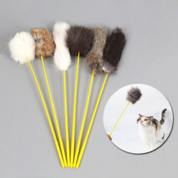 Random Color Tease Cat Stick Faux Rabbit Fur Pompom Plush Pet Interactive Stick Cat Playing Training Toys Pet [...]