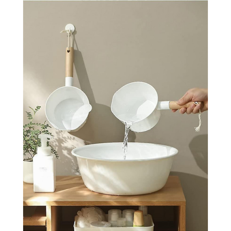 Plastic Water Scoop,Wooden Handle,Kitchen Bathroom Scoop Household Accessories for Kitchen Bathroom Garden