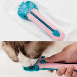 Pet Feeding Spoon Cats Feeding Spoon Cats Strip Spoon Cats Strip Squeeze Pet Feeding Spoon Cats Feeding Spoon Cats Strip Spoon Cats Strip Squeeze
