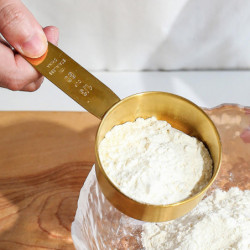 4pcs/set Measuring Spoons Rust-free Anti-scratch Food Grade Bakers Chefs Multi-functional Measuring Scoops For [...]