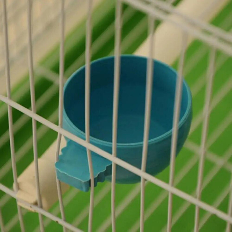 1Pc New Parrot Bird Hamster Hanging Feeding Bowl Cage Drinking Food Feeder Plastic Round Water Cup Feeding Bowl Tools