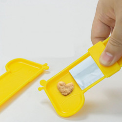 Cat Strip Squeeze Spoon Cat Treats Snack Spoon Pet Canned Spoon for Kitten Puppy Easily Press Pet Feeder Cat Wet [...]
