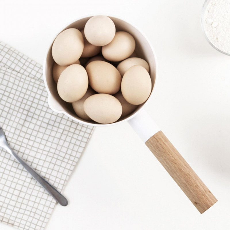 Water Scoop Portable Lightweight Simple Wooden Long Handle Plastic Water Ladle for Home