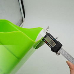 Pet Feed Scoop Plastic Utility Scoops For Feeding Horses Goats Sheep Animals Pet Feed Scoop Plastic Utility Scoops For Feeding Horses Goats Sheep Animals