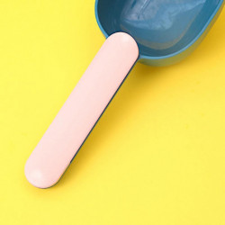 Pet Food Scoop Multifunctional Long Comfortable Handle Plastic Measuring Cup Pet Supplies for Dog
