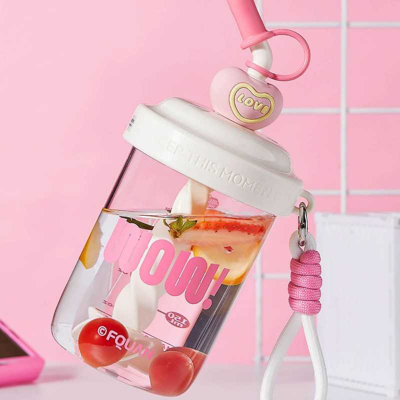 Stirring Cup Student White Collar Coffee Protein Powder Plastic Water Cup Cute Handheld Large Capacity Straw Cup [...]