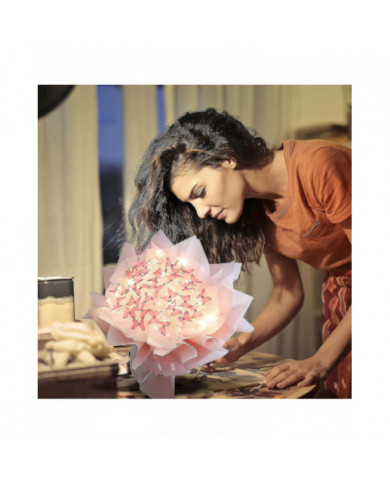 Nouveau coffret cadeau de bouquet de fleurs de papillons 33pc avec lumière LED de grandes idées de cadeaux pour la [...]