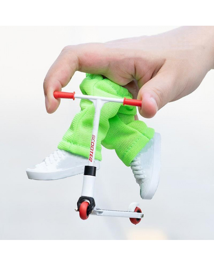 Alloy Finger Scooter Toy - Mini planche à roulettes avec pantalon, chaussures et outils - Finger Toy Skateboards [...]