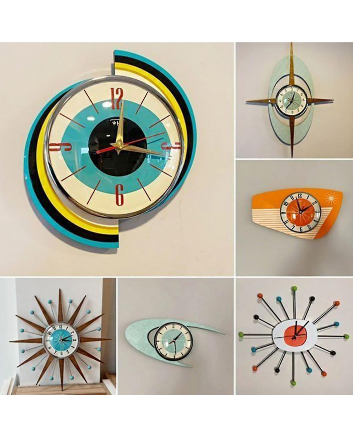 Horloge vintage du milieu du siècle à piles fonctionnant pour la décoration du salon