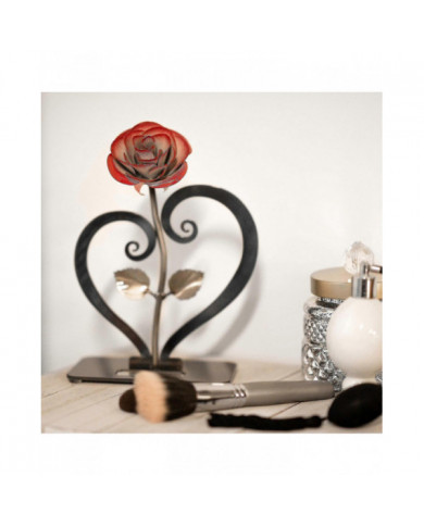 Cadeau en fer forgé forgé à la main Rose en métal rouge avec support en forme de cœur