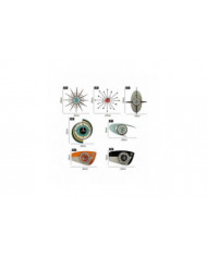 Batterie d’horloge vintage du milieu du siècle fonctionnant pour la décoration du salon