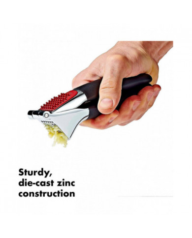 Good Grips Garlic Press - Outil de cuisine facile à utiliser pour écraser l’ail
